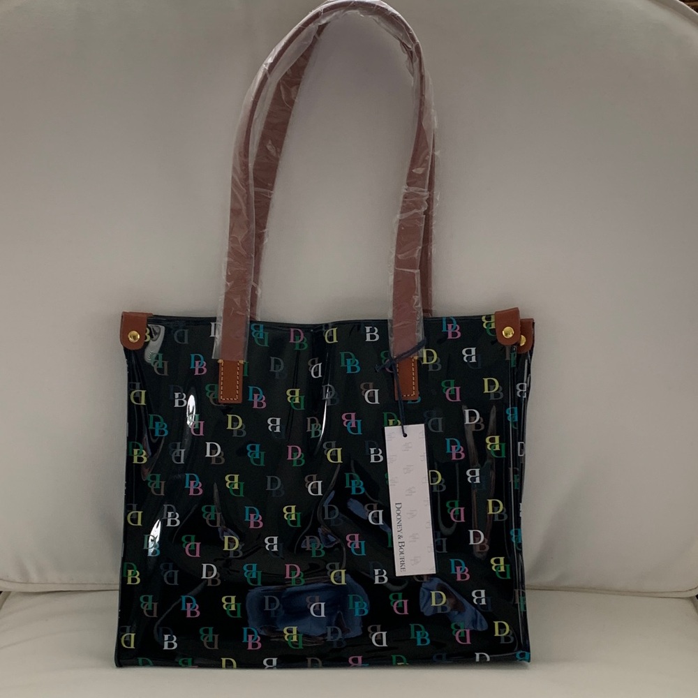 NWT - Dooney & Bourke Large Black Patent Leather Logo Tote